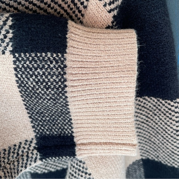 Anthropologie frill collared checkered sweater, NWT size S - Picture 5 of 7